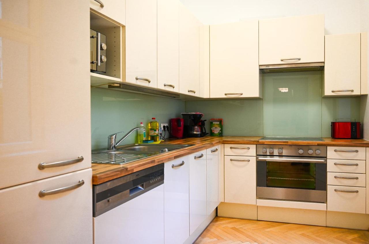 Bright Suite Universitaet Wien Luaran gambar